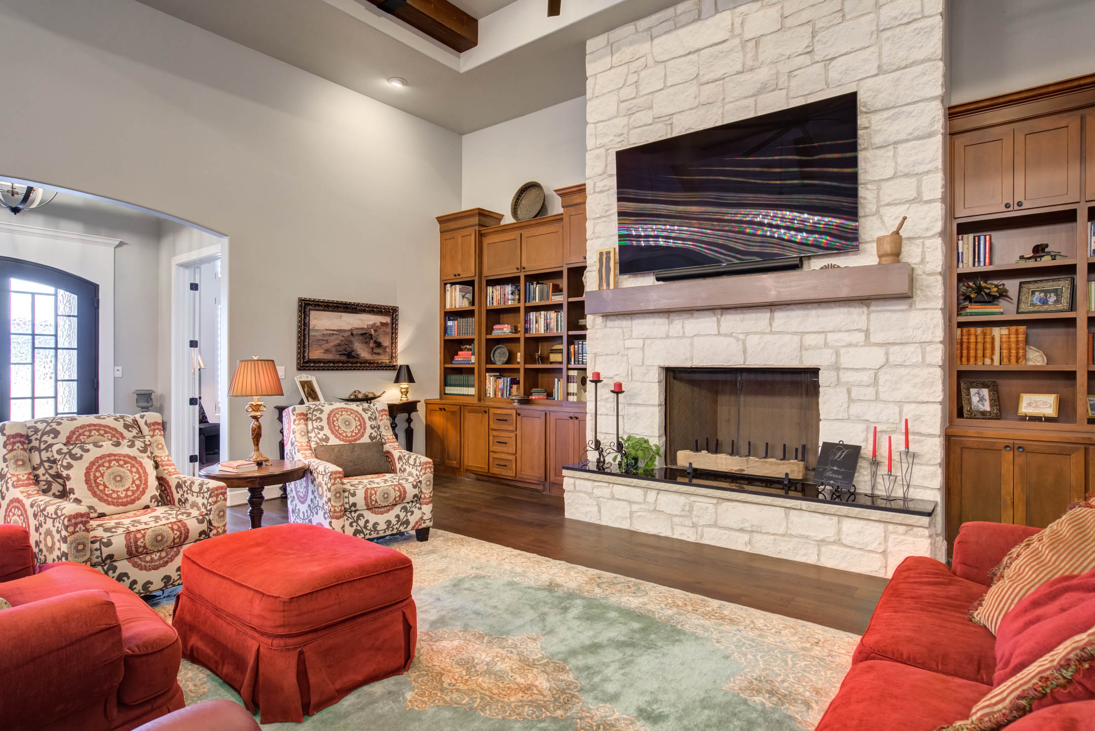 Spacious living area in custom home in Lubbock, Texas.
