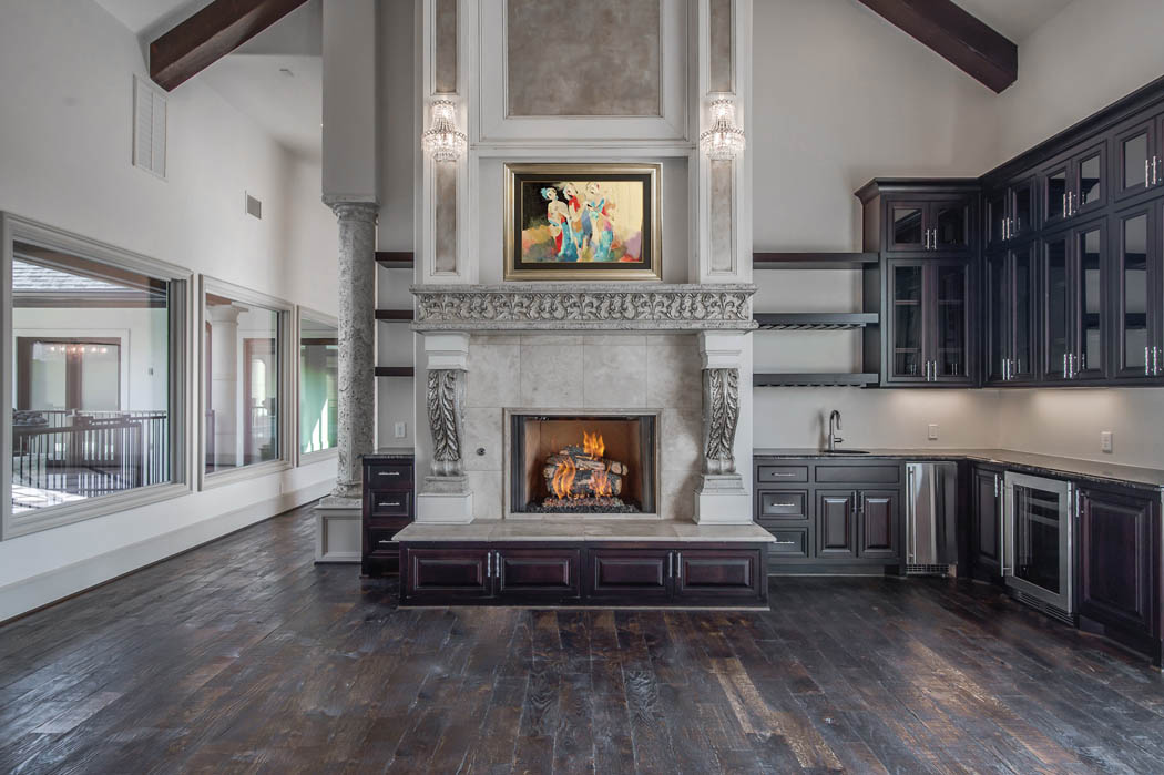 Amazing living area with great design in Lubbock, Texas home.