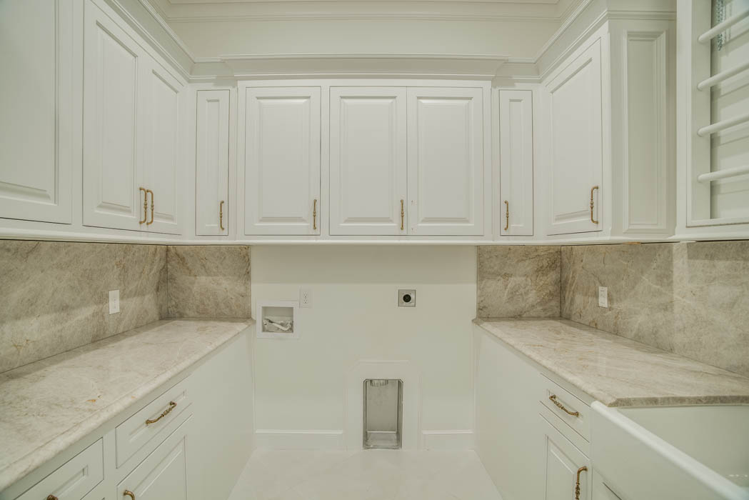 Great laundry room in home by Sharkey Custom Homes in Lubbock, Texas.