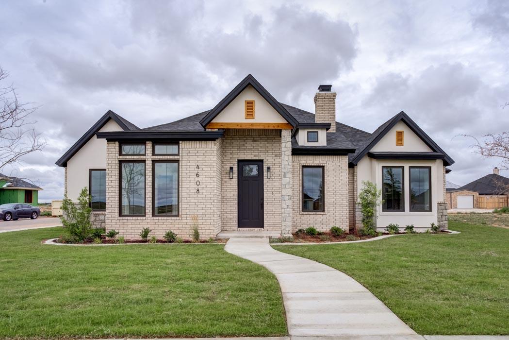 Example of amazing outdoor exterior of new home built by Sharkey Custom Homes in Lubbock, Texas.