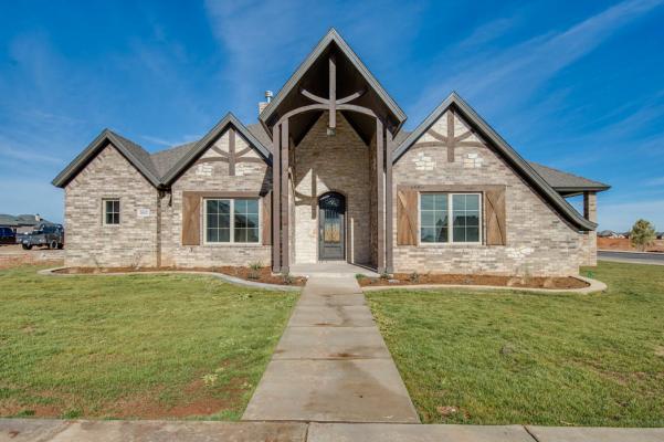 Photo of high-quality home built by Sharkey Custom Homes in the Lubbock area.